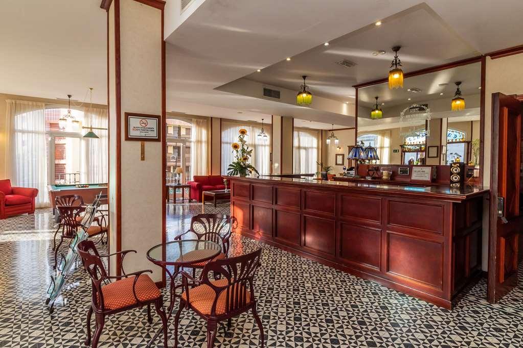 Hotel Reveron Plaza Лос Кристианос Интерьер фото