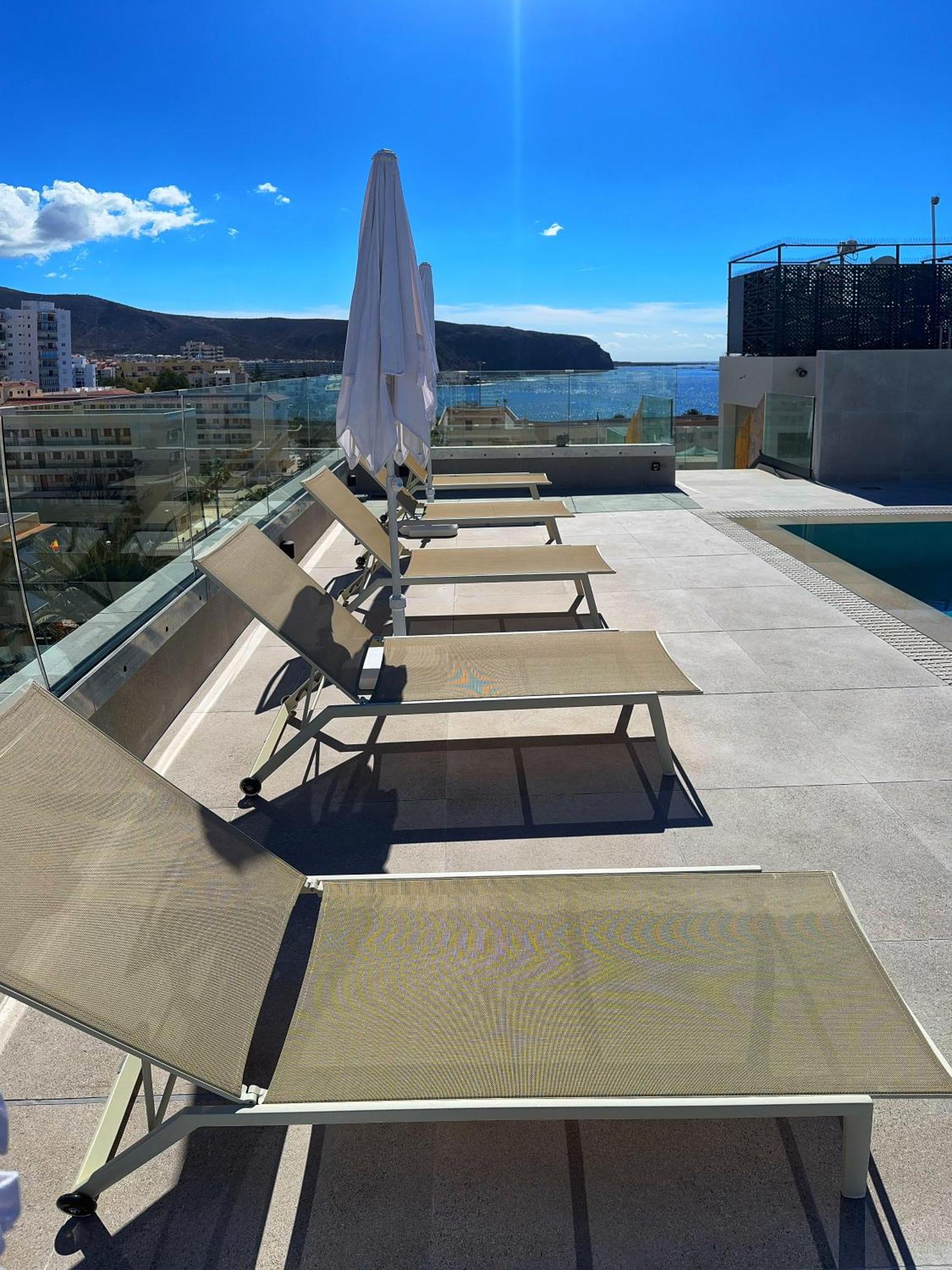 Hotel Reveron Plaza Лос Кристианос Экстерьер фото