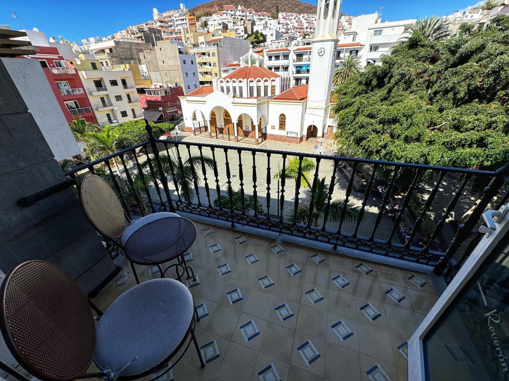 Hotel Reveron Plaza Лос Кристианос Экстерьер фото
