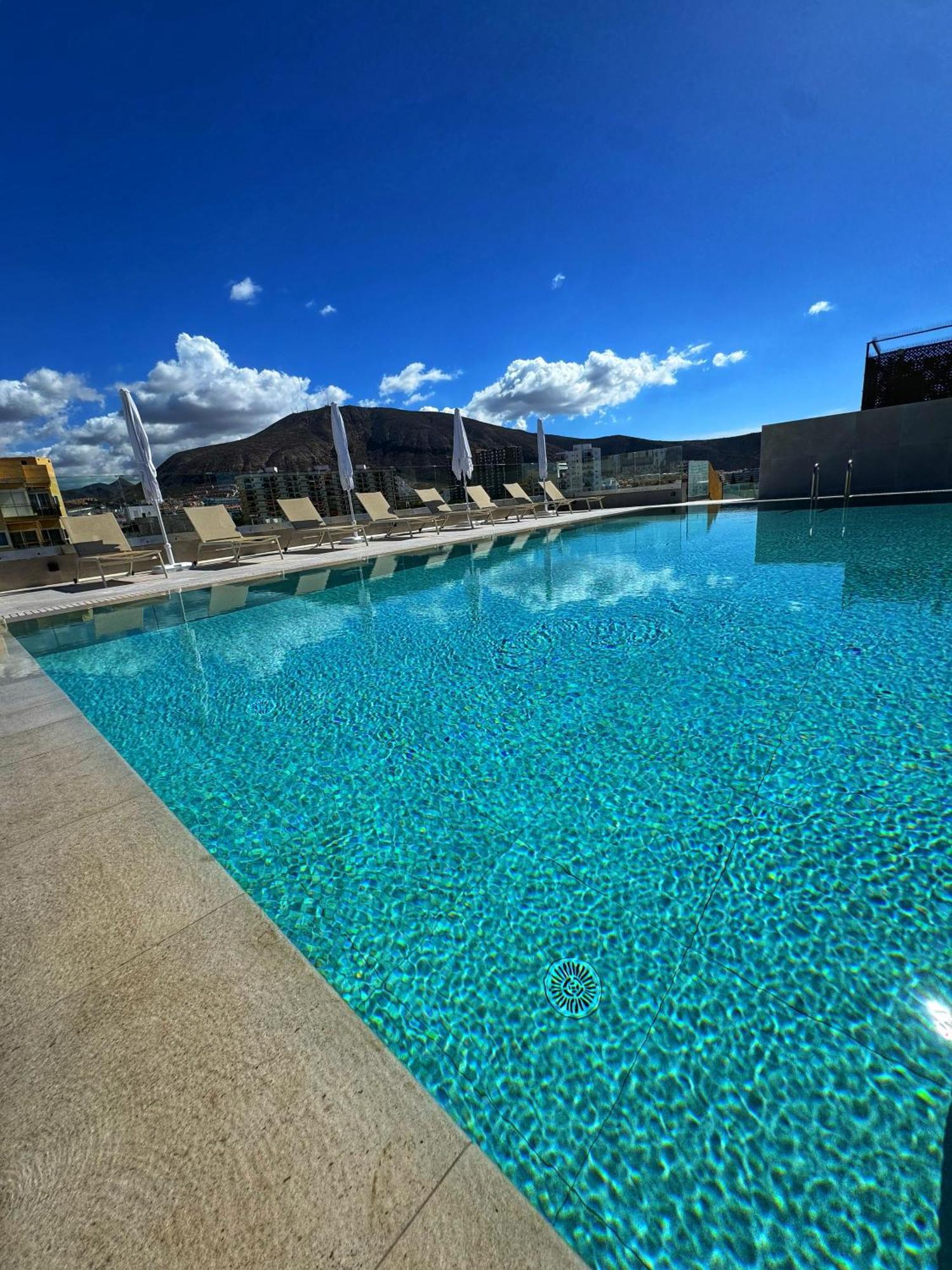 Hotel Reveron Plaza Лос Кристианос Экстерьер фото