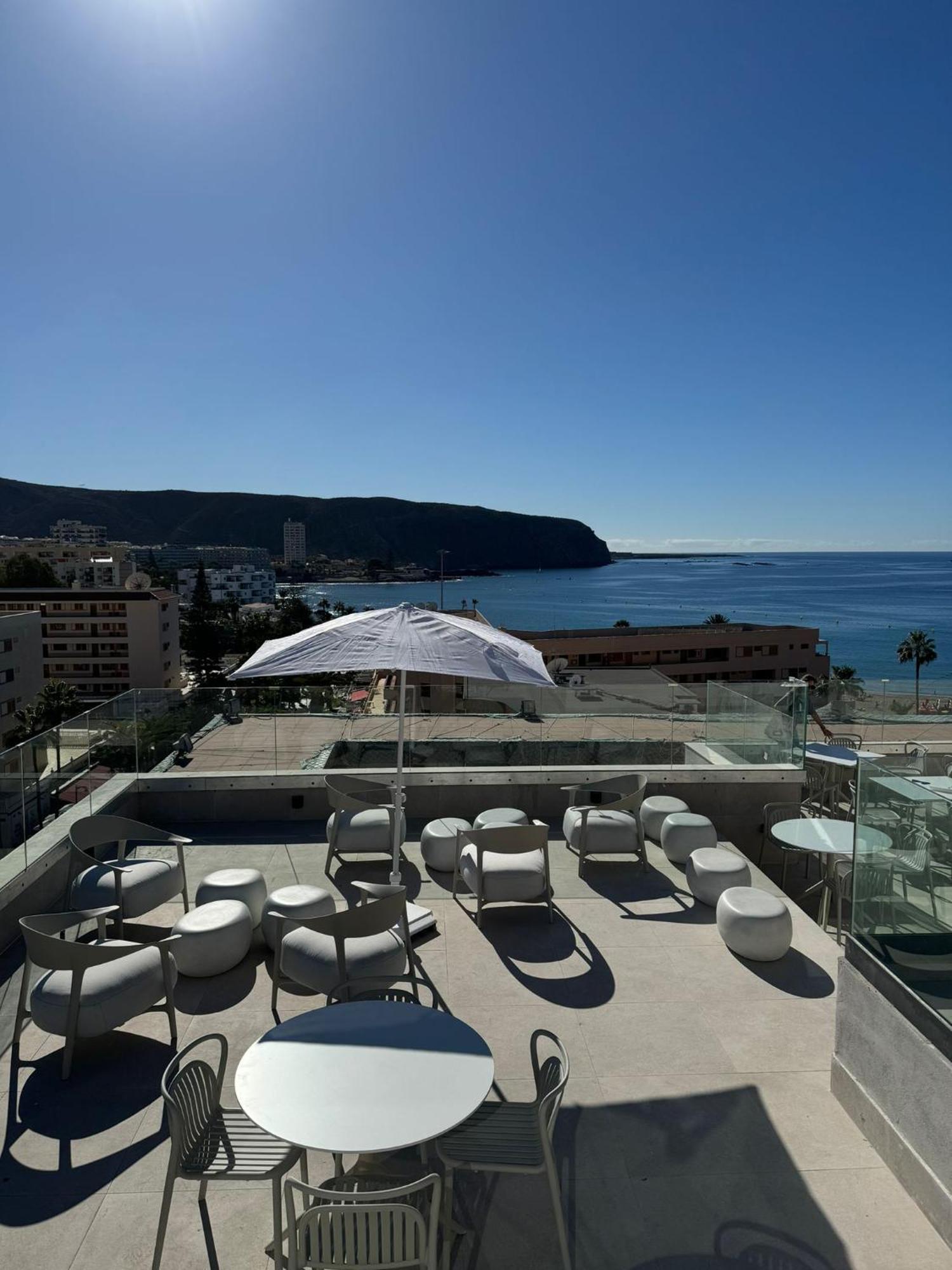 Hotel Reveron Plaza Лос Кристианос Экстерьер фото